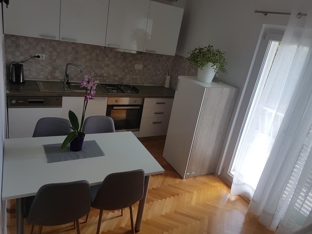 Apartments Sonja Тучепи Экстерьер фото